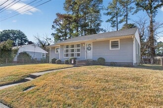 32 Warren Dr in Portsmouth, VA - Building Photo - Building Photo