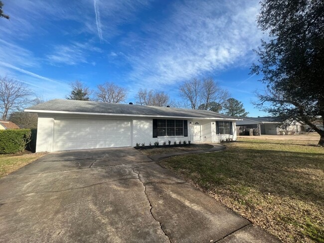 2502 Deanie Ln in Bossier City, LA - Building Photo - Building Photo