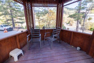 2242 Deep Creek Dr in Running Springs, CA - Building Photo - Building Photo
