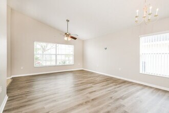 515 Winthrop Pl in Haines City, FL - Building Photo - Building Photo