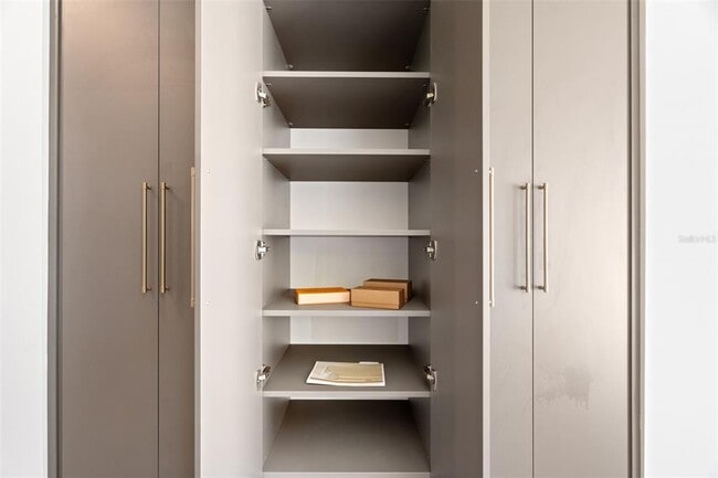 422 24th St N in St. Petersburg, FL - Building Photo - Building Photo