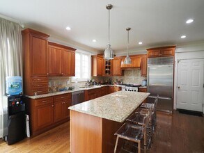 59 Crescent Rd in Westport, CT - Building Photo - Building Photo