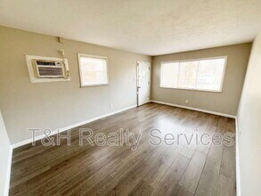 5048 Hardegan St in Indianapolis, IN - Building Photo - Building Photo