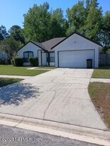 2333 Tigress Ln in Middleburg, FL - Building Photo