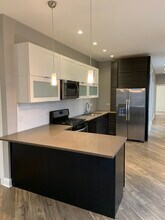 1254 N Hoyne Ave in Chicago, IL - Building Photo - Building Photo