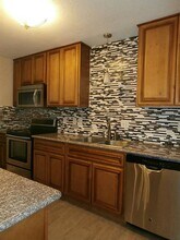 5800 Lumberdale Rd in Houston, TX - Building Photo - Building Photo