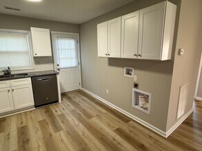 416 E Wilkins St in Dallas, NC - Building Photo - Building Photo