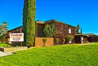 Creekside Apartments in Fresno, CA - Building Photo