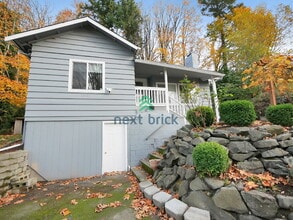 10918 49th Ave S in Tukwila, WA - Building Photo - Building Photo