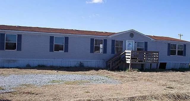 102 Colleton Ln in Clinton, SC - Building Photo - Building Photo