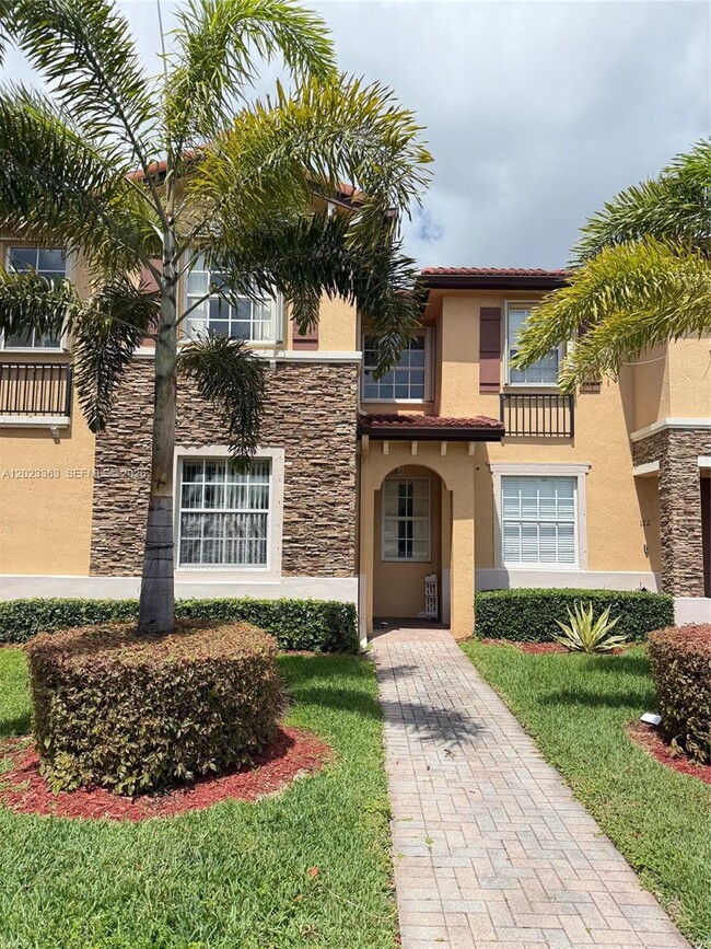 property at 3330 NE 13th Cir Dr