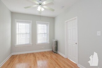 1931 W Winona St, Unit 3 in Chicago, IL - Building Photo - Building Photo