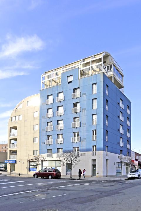 Viscaya West in Forest Hills, NY - Building Photo