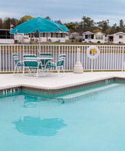 Three Lakes RV Resort in Hudson, FL - Foto de edificio - Building Photo