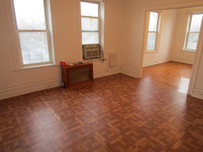 6825 7th Ave, Unit 2