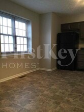 4404 Caledonia Way in Indianapolis, IN - Building Photo - Building Photo