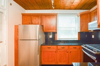 1653 W Gregory St, Unit G03C in Chicago, IL - Building Photo - Building Photo