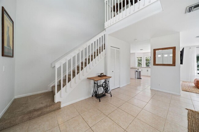 property at 1527 S Club Dr