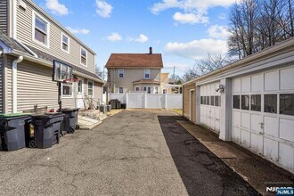 90 W Central Ave, Unit 1 in Bergenfield, NJ - Building Photo - Building Photo