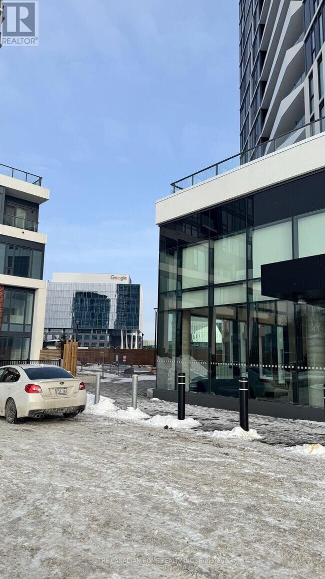 25 Wellington St S in Kitchener, ON - Building Photo - Building Photo