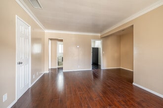 1760 El Cerrito PL. in Los Angeles, CA - Building Photo - Interior Photo