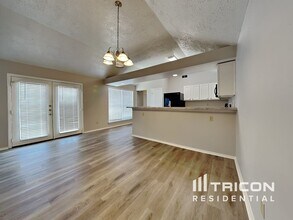 2722 Spring Dusk Dr in Spring, TX - Building Photo - Building Photo