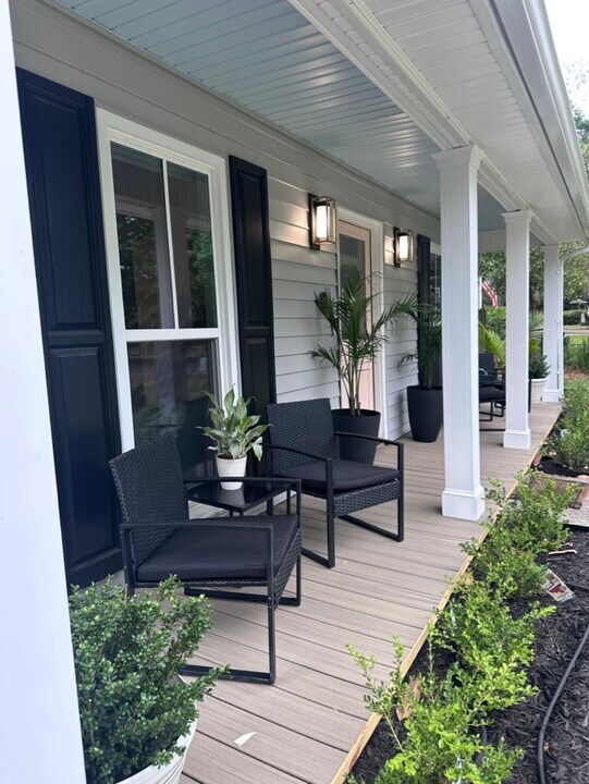 985 Sea Gull Dr in Mount Pleasant, SC - Building Photo