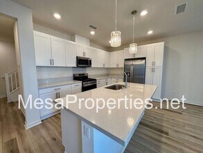 3550 E Pollock St in Ontario, CA - Building Photo - Building Photo