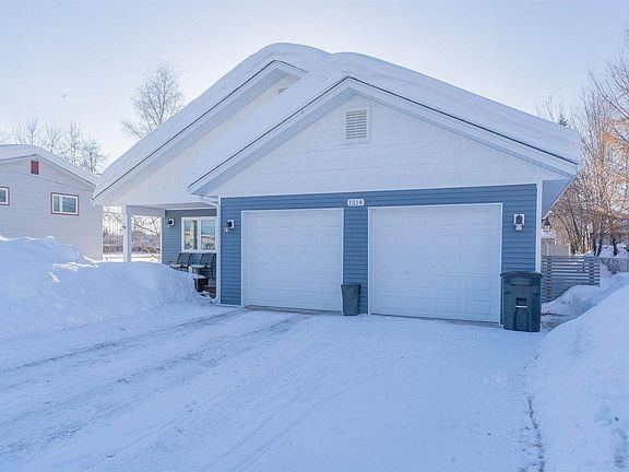 1214 Coppet St in Fairbanks, AK - Building Photo - Building Photo