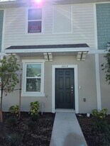 3013 Skyline Lp in Kissimmee, FL - Building Photo