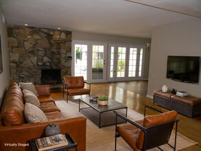 352 S Pine St in Orange, CA - Building Photo - Building Photo