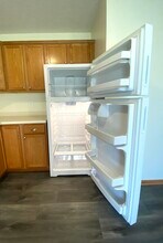 1720 W Jester Park Dr, Unit 1720 W Jester Park Drive in Polk City, IA - Foto de edificio - Building Photo