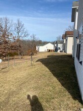 16785 Huntington Ln in St. Robert, MO - Building Photo - Building Photo