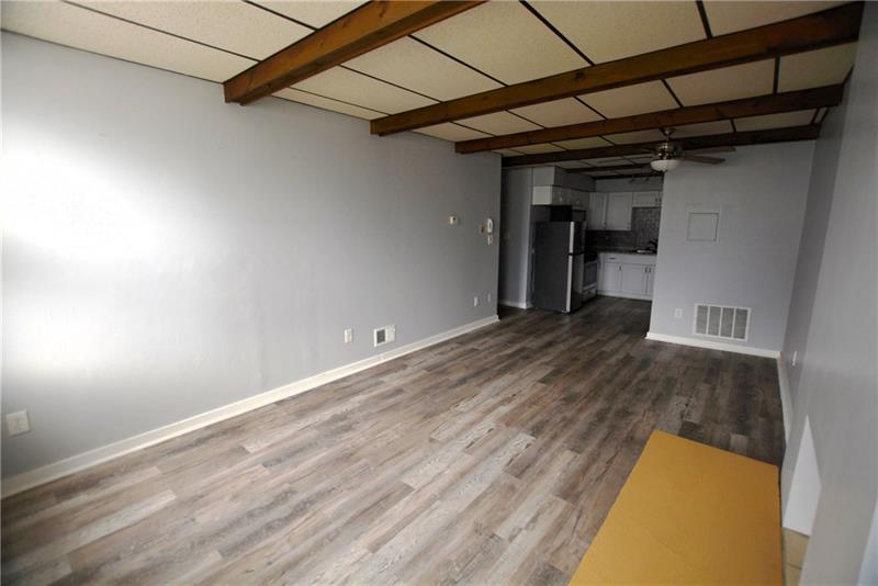 236 Jefferson St in Pittsburgh, PA - Building Photo