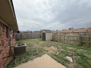 1616 Rustic Dr in Ardmore, OK - Building Photo - Building Photo