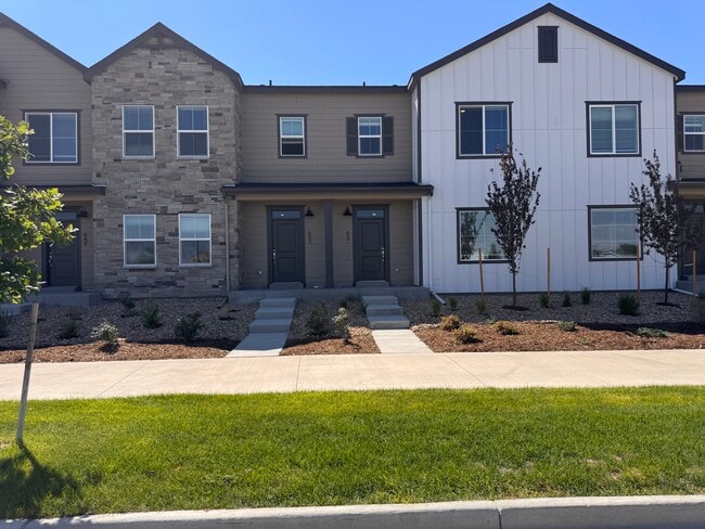 The Villas at Ridgeline Vista