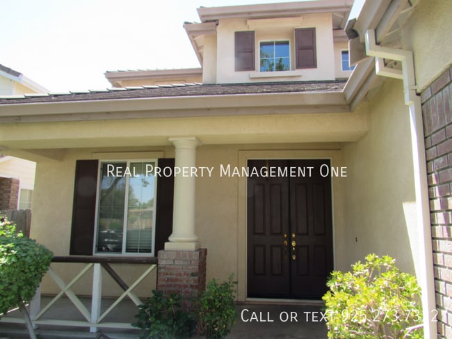 315 Glenbriar Cir in Tracy, CA - Building Photo - Building Photo