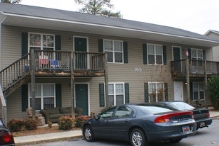 109 Felder Ct Apartments