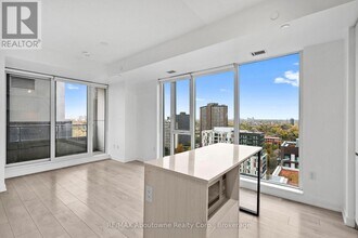 225 Sumach St in Toronto, ON - Building Photo - Building Photo