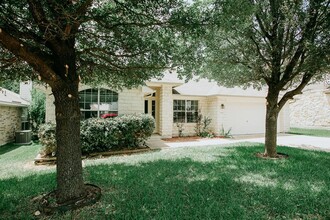 1002 Klondike Loop in Round Rock, TX - Building Photo - Building Photo