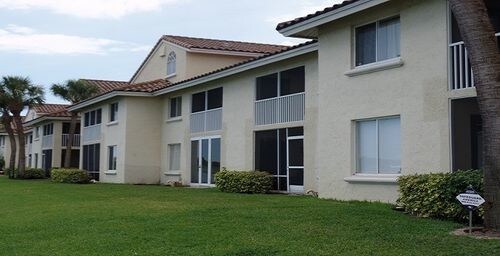 18104 Glenmoor Dr in West Palm Beach, FL - Building Photo - Building Photo