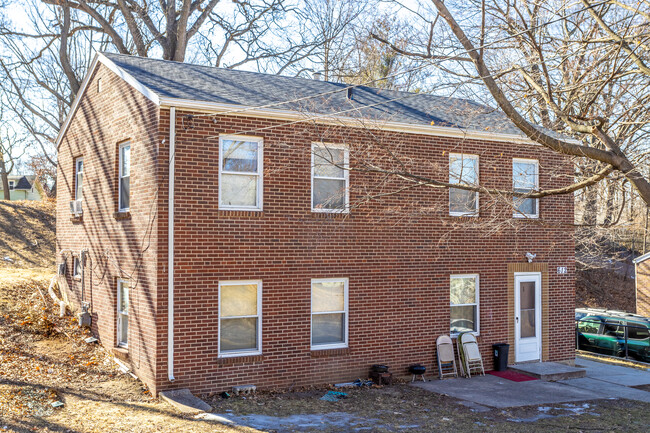 612 Bancroft St in Des Moines, IA - Foto de edificio - Building Photo