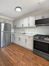 495 Maple St, Unit 2 in Brooklyn, NY - Building Photo - Building Photo