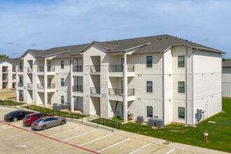 The Rosemary Apartments in Denison, TX - Building Photo - Primary Photo