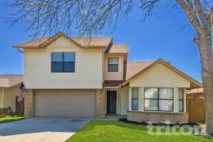 8058 Pioneer Trail Dr in San Antonio, TX - Building Photo