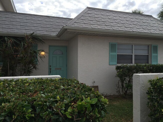 412 Meadowlark Ln in Satellite Beach, FL - Building Photo - Building Photo