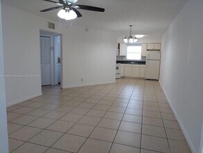 978 SW 10th Dr in Pompano Beach, FL - Building Photo - Building Photo
