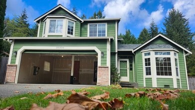 35336 10th Pl SW in Federal Way, WA - Building Photo - Building Photo