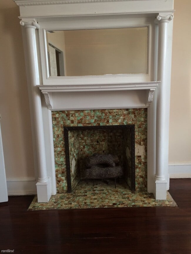 650 S 51st St in Philadelphia, PA - Building Photo - Building Photo