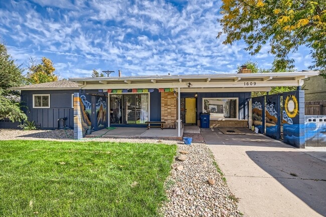 property at 1609 Main St